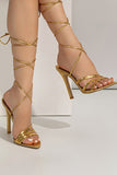 Sandálias Stiletto Golden Open Toe com Rendas