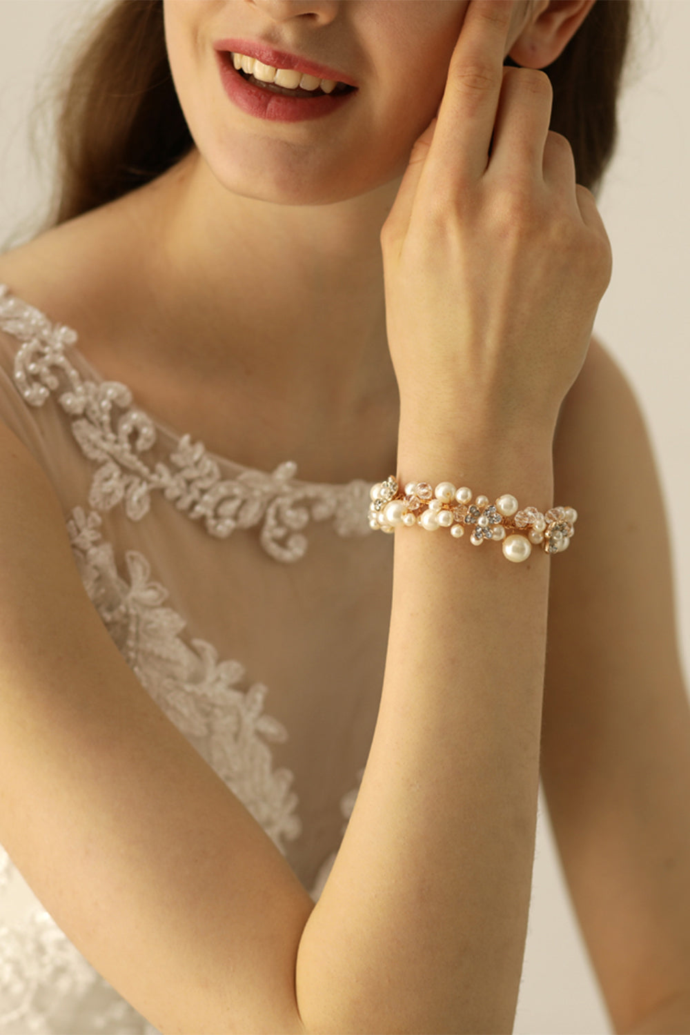 Noiva e damas de honor irmãs Pearl Wrist
