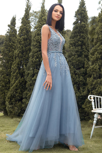 Vestido de baile azul longo de linha com apliques