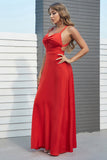 Um spaghetti de linha tiras vermelho longo vestido de baile com Cruz De Criss