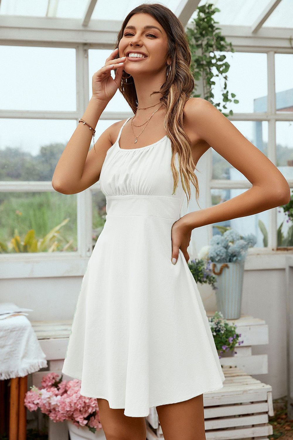 Branco Aberto Costas Cintas de Espaguete Vestido de Formatura