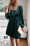 Veludo Preto Uma linha de vestido de festa de férias com pregas