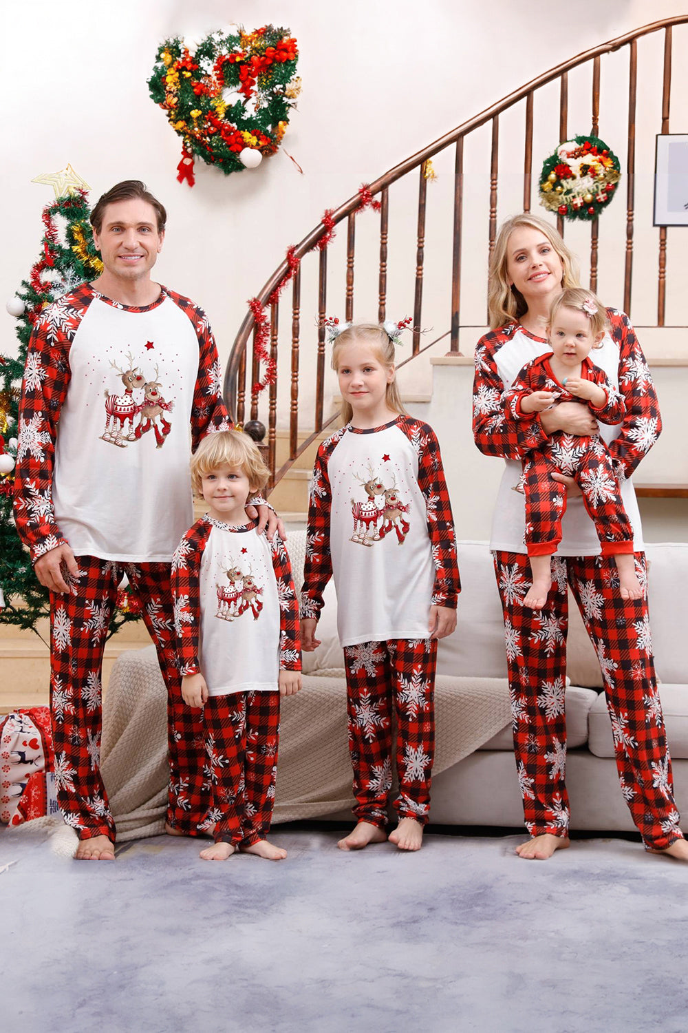 Pijamas de Natal da Família Red Plaid Matching com Floco de Neve