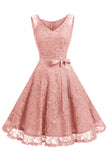 Blush V-Neck Lace Party Dress com faixa