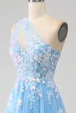 Impressionante uma linha de um ombro azul claro longo vestido de baile de tule com apliques