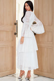 Vestido de mãe de renda branca de joia com mangas queimadas