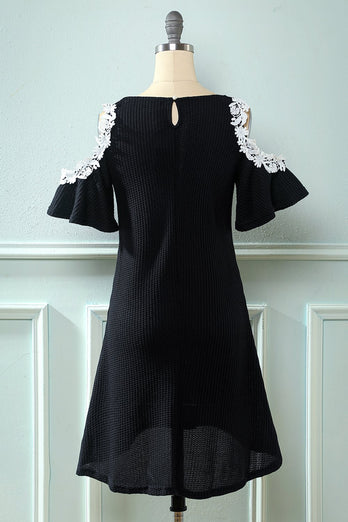 Vestido de malha de ombro frio preto com apliques