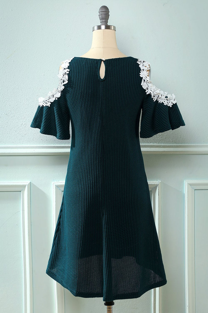 Carregar imagem no visualizador da galeria, Vestido de malha de ombro frio preto com apliques