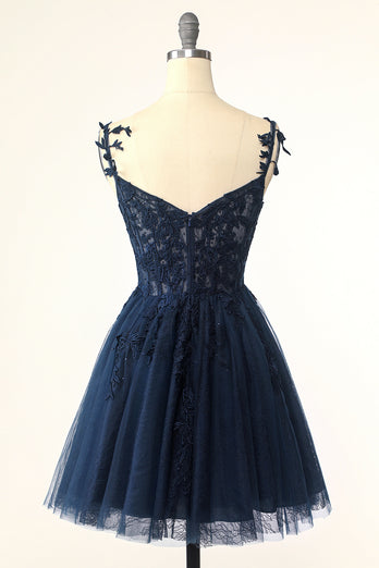 Tiras de espaguete da marinha curto vestido de homecoming com apliques