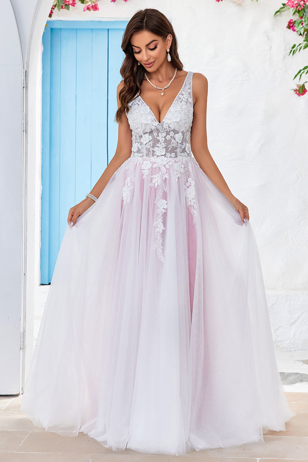 Charmoso A Line V-Neck Rosa Tulle Varredura Trem Vestido de Noiva com Apliques