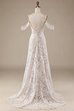 Vestido de noiva de renda de marfim com franjas