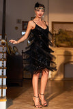 Sparkly Black Sequined 1920s Flapper Dress com acessórios dos anos 20