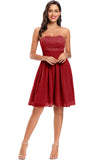 Bonito um vestido de festa de festa de namorado de linha