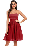 Bonito um vestido de festa de festa de namorado de linha