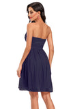 Bonito um vestido de festa de festa de namorado de linha