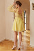 Carregar imagem no visualizador da galeria, Vestido de festa curto de spaghetti amarelo