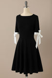 Vestido de balanço de estilo retro preto de 1950